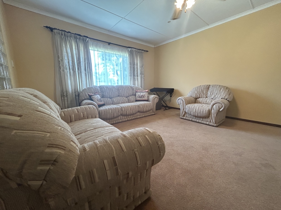 3 Bedroom Property for Sale in Beacon Bay Eastern Cape